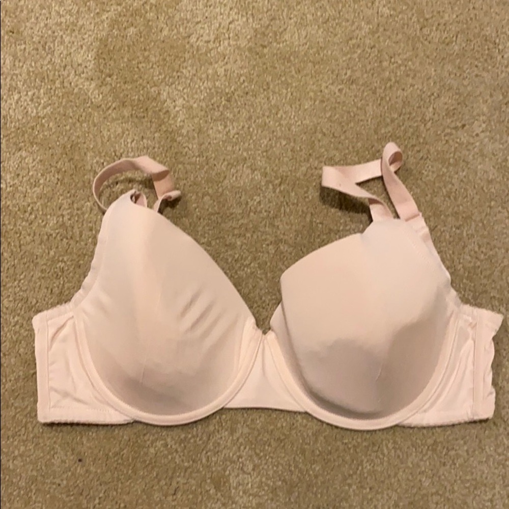 Pink lined bra 34DDDD